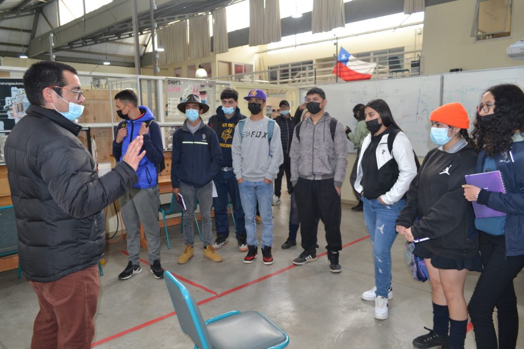 Estudiantes de establecimientos PACE viven activa jornada en Sede USM ...