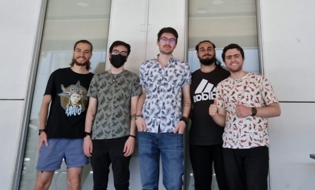 App desarrollada por estudiantes permite crear programas de ...