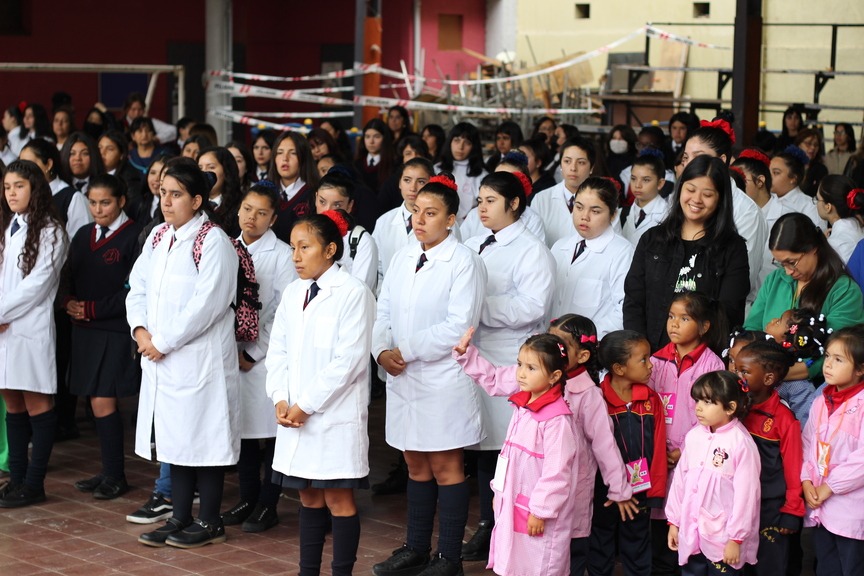 PACE USM conmemora Día de la Mujer junto a alumnas de emblemáticos ...